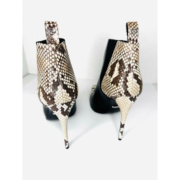 Gucci Black Leather And Roccia Python Pointed Toe Ankle stiletto Boots EU 39.5 - Picture 3 of 11